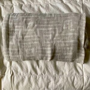aden + anais swaddle blankets